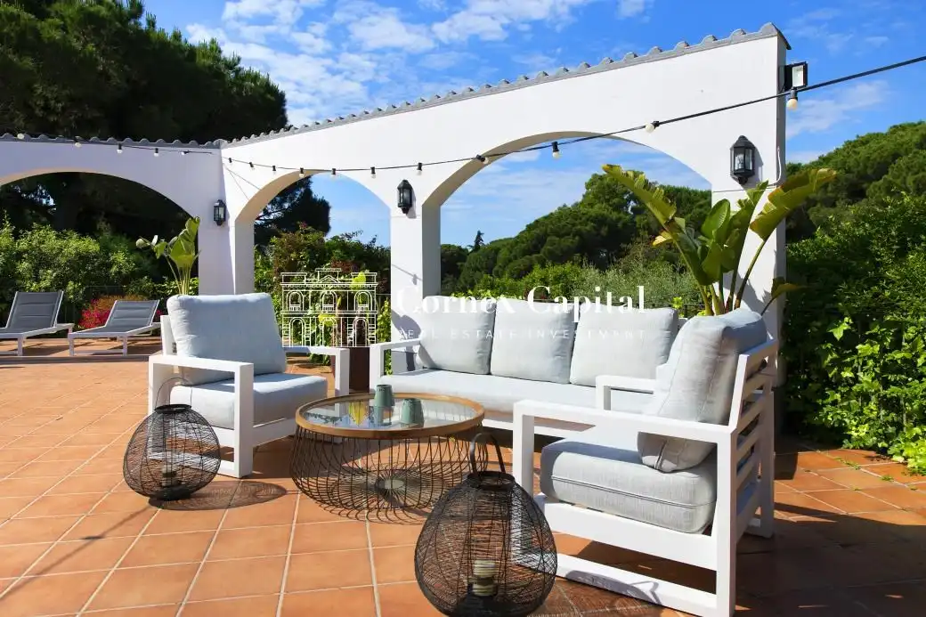 Terrasse von Country house zum Verkauf in Sant Andreu de Llavaneres mit Privatgarten, Terrasse und Schwimmbad