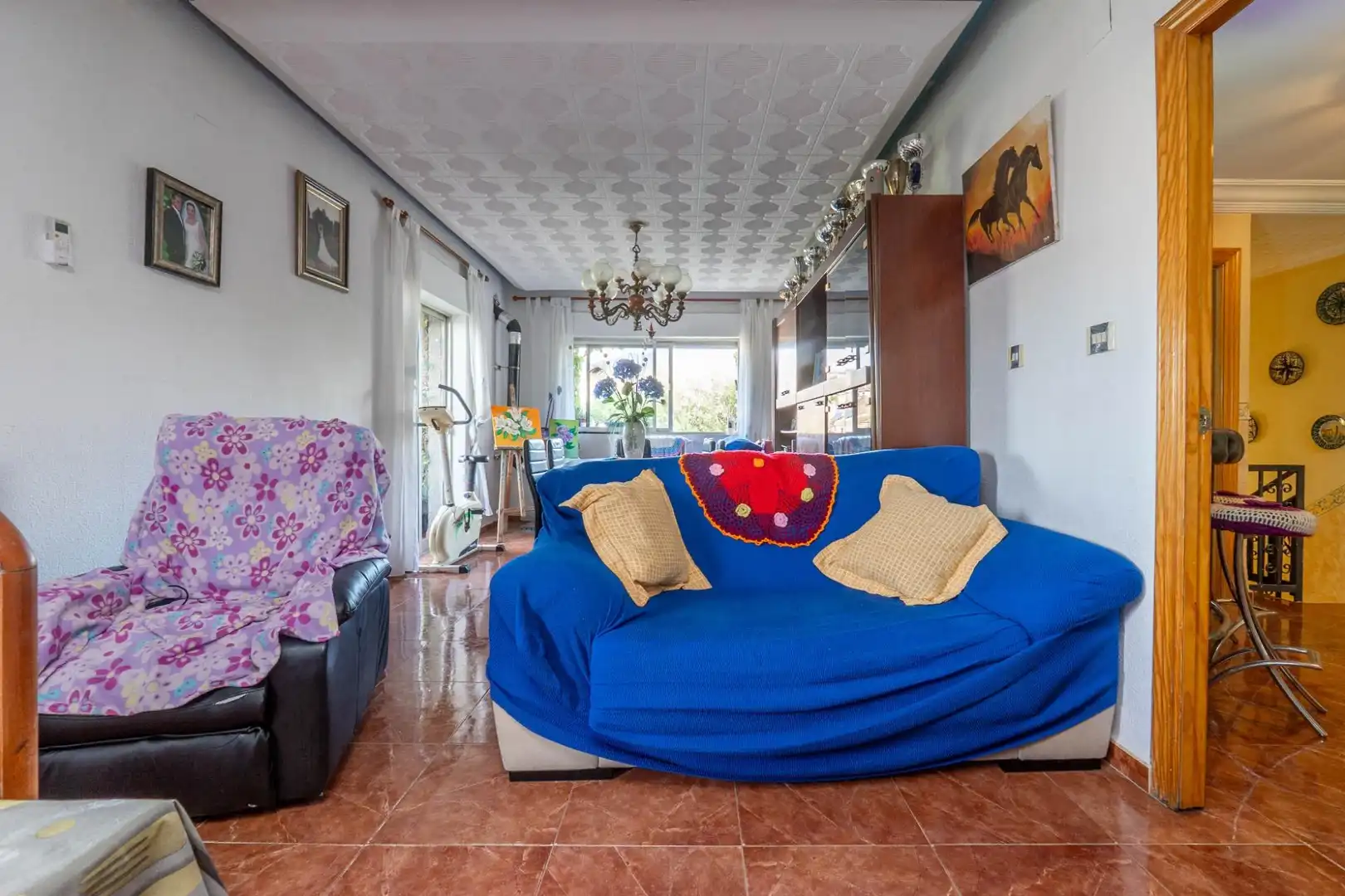 Sala d'estar de Casa o xalet en venda en La Zubia amb Calefacció, Jardí privat i Terrassa