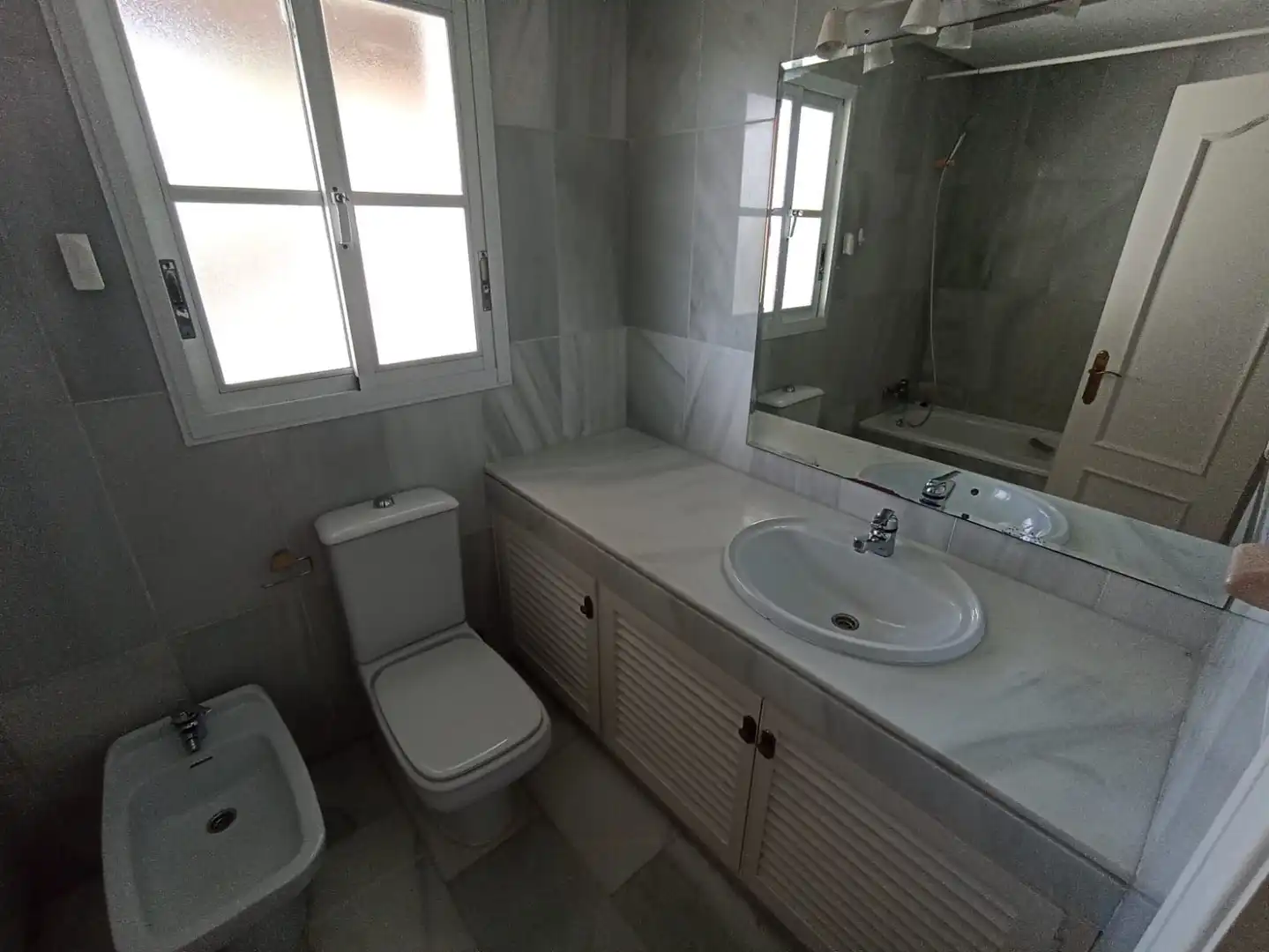 Baño de Casa o chalet en venta en Estepona con Calefacción, Terraza y Trastero