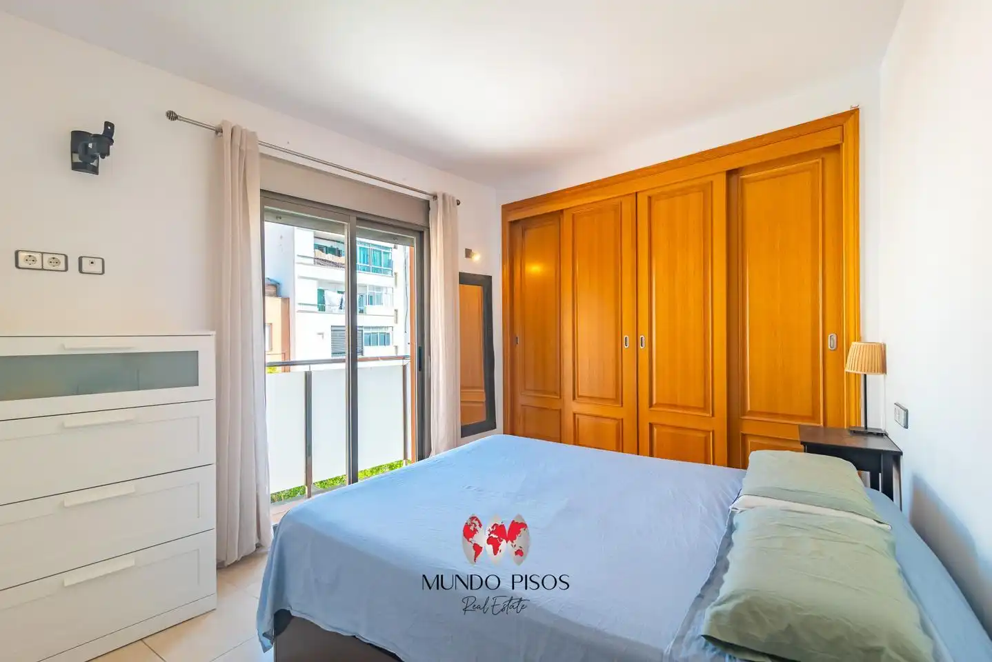 Flat for rent in calle de Joan Mascaró i Fornés, El Secar de la Real