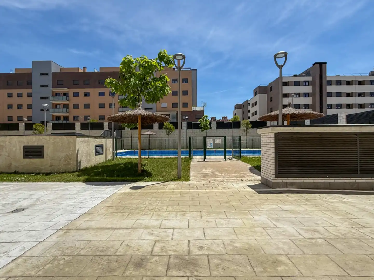Piscina de Piso en venta en Guadalajara con Aire acondicionado, Calefacción y Terraza