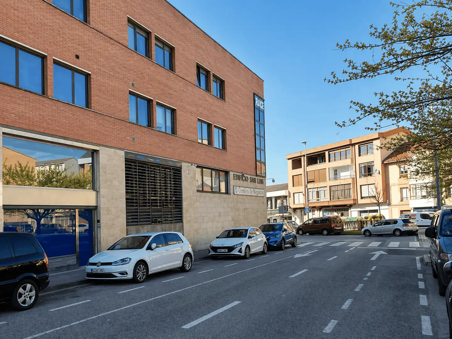 Außenansicht von Geschaftsraum zur Miete in Santander