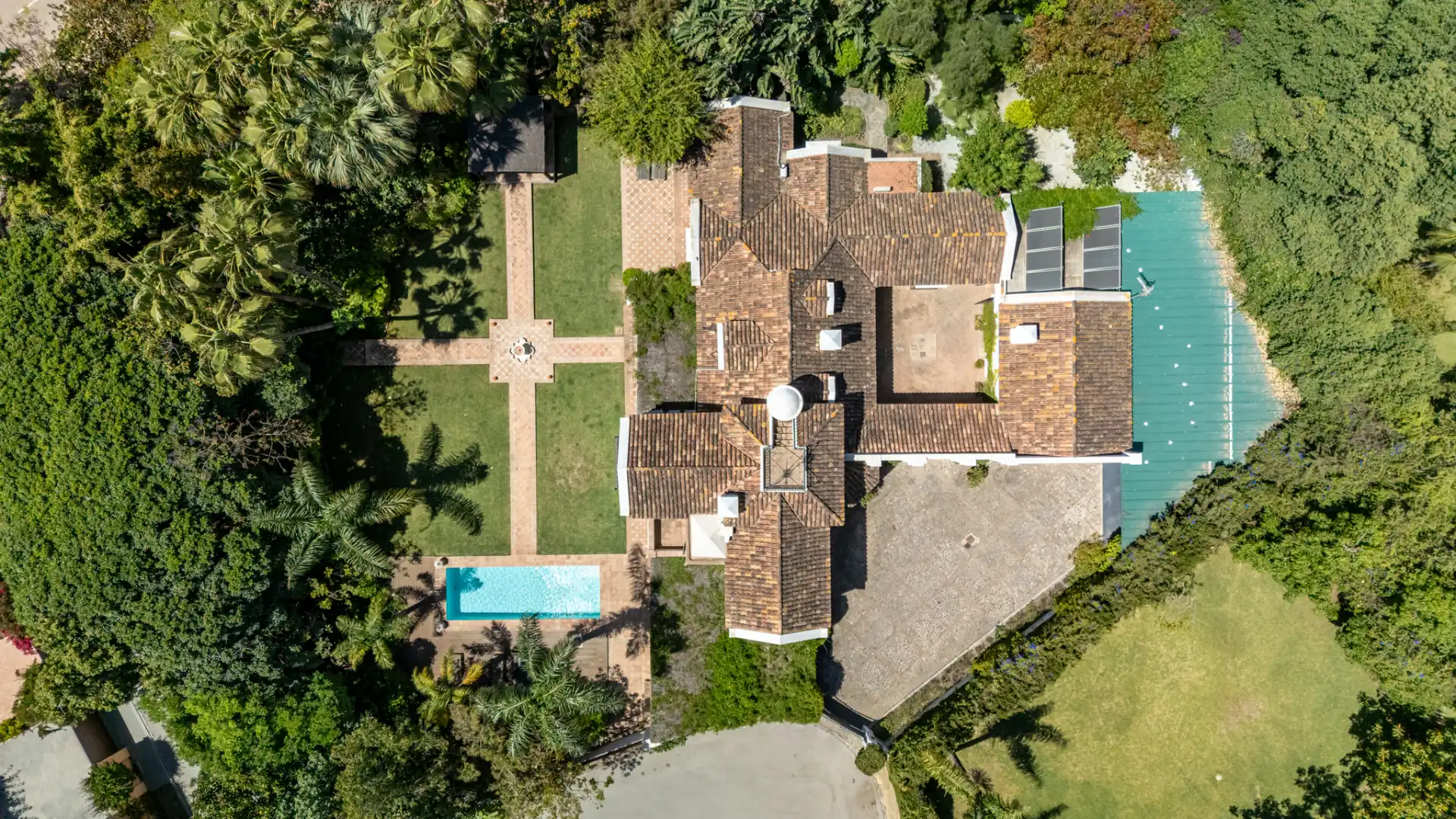 Außenansicht von Haus oder Chalet zur Miete in Marbella mit Klimaanlage, Privatgarten und Terrasse