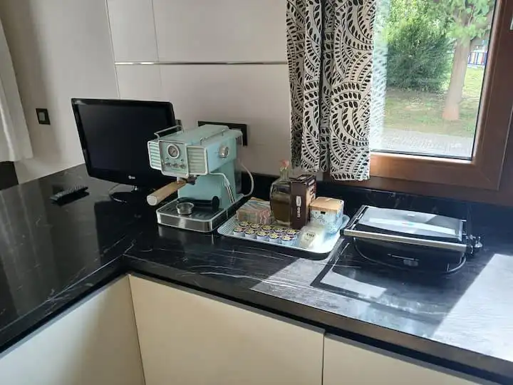 Cocina de Casa o chalet de alquiler en Casabermeja con Aire acondicionado, Jardín privado y Piscina