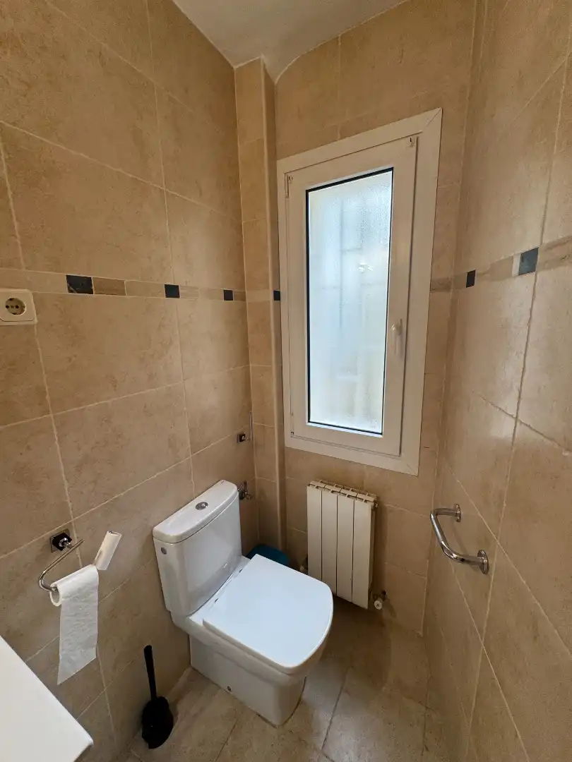 Bathroom of Flat for sale in Bilbao   with Heating