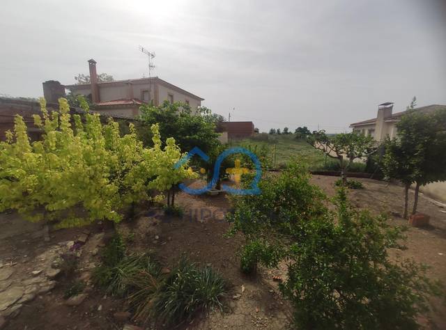 Casa-chalet en Venta en Camarenilla