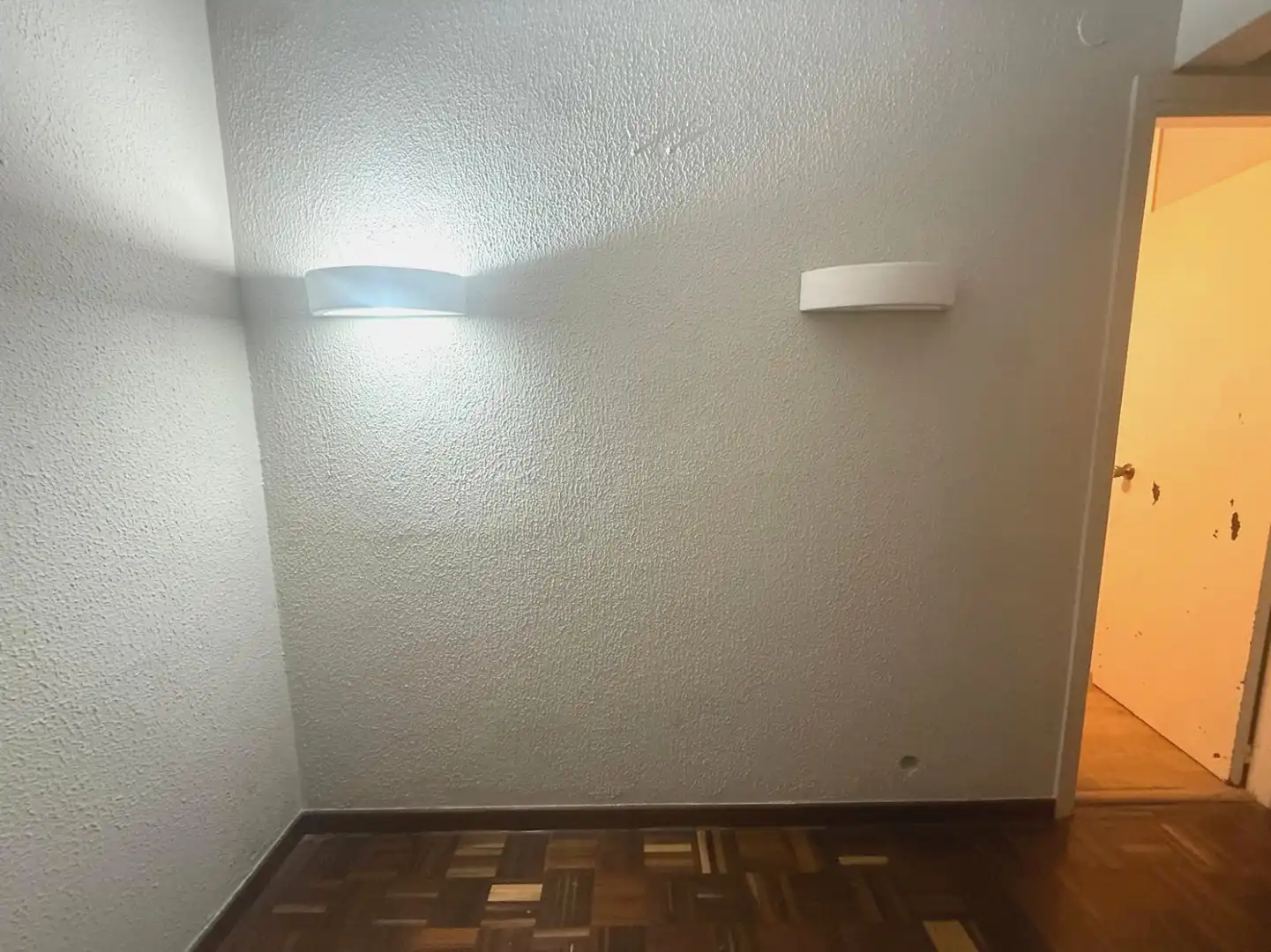 Piso en venta en Avilés con Calefacción, Parquet y Terraza