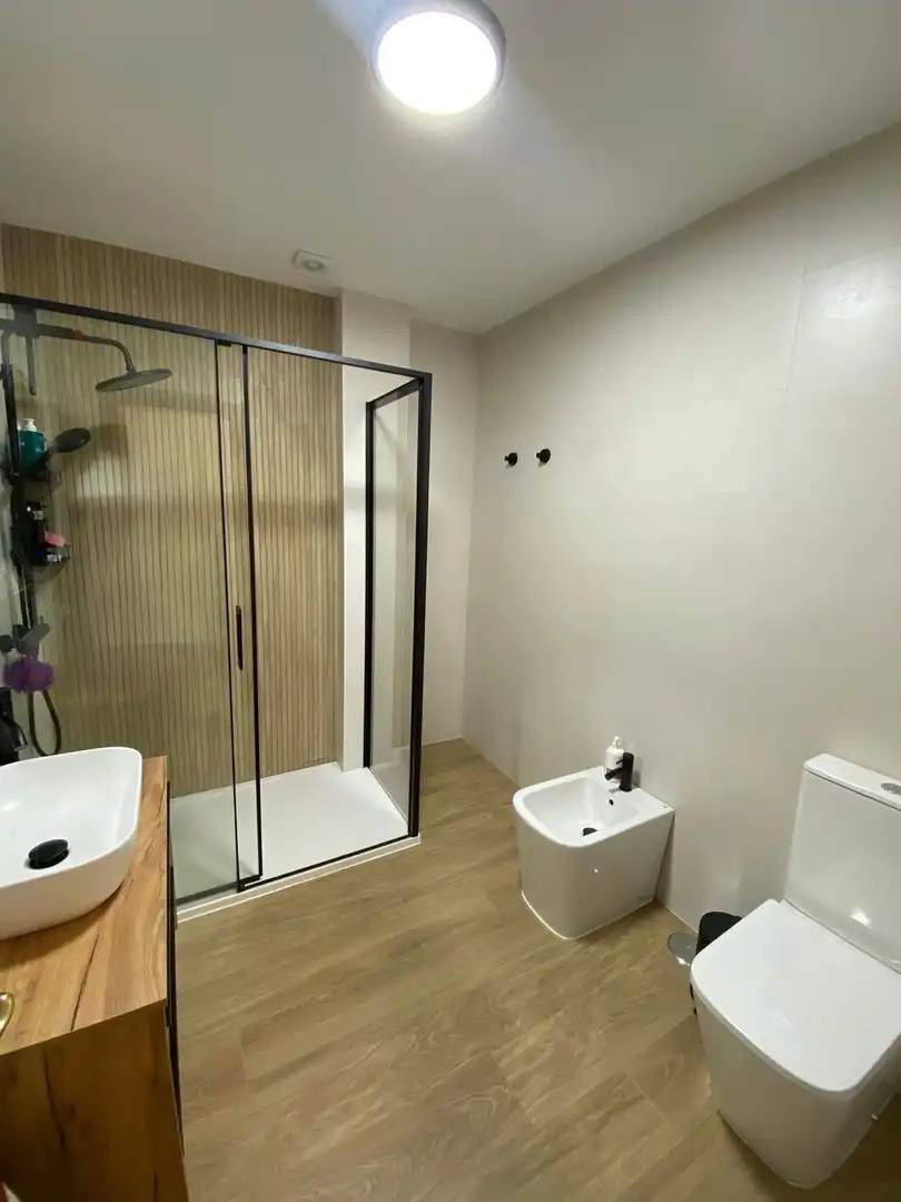 Bathroom of Houses for sale in Sevilla