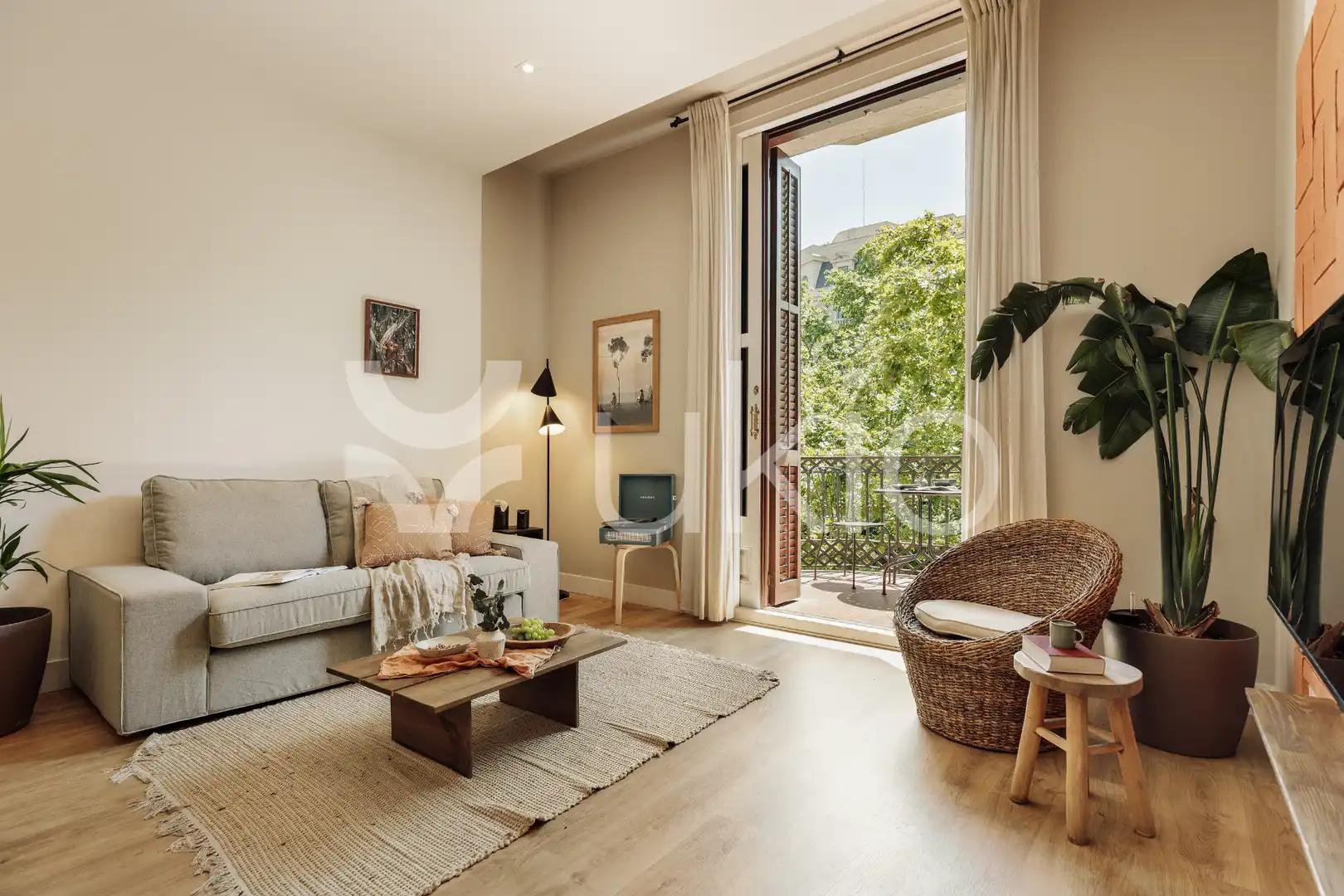 Sala de estar de Apartamento de alquiler en Barcelona con Aire acondicionado, Amueblado y Horno