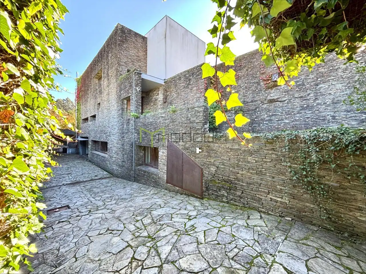 Außenansicht von Haus oder Chalet zum Verkauf in Ames mit Heizung, Privatgarten und Terrasse