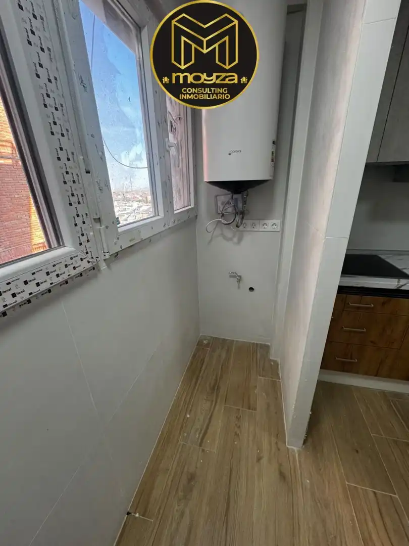 Piso con terraza en venta en Hospital, imagen 4