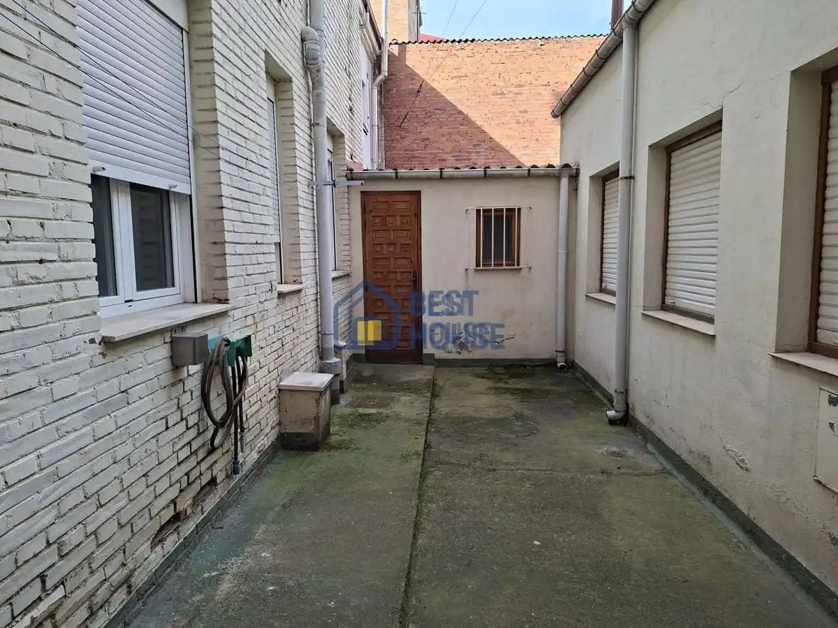 Exterior view of Houses for sale in León Capital   with Heating and Parquet flooring