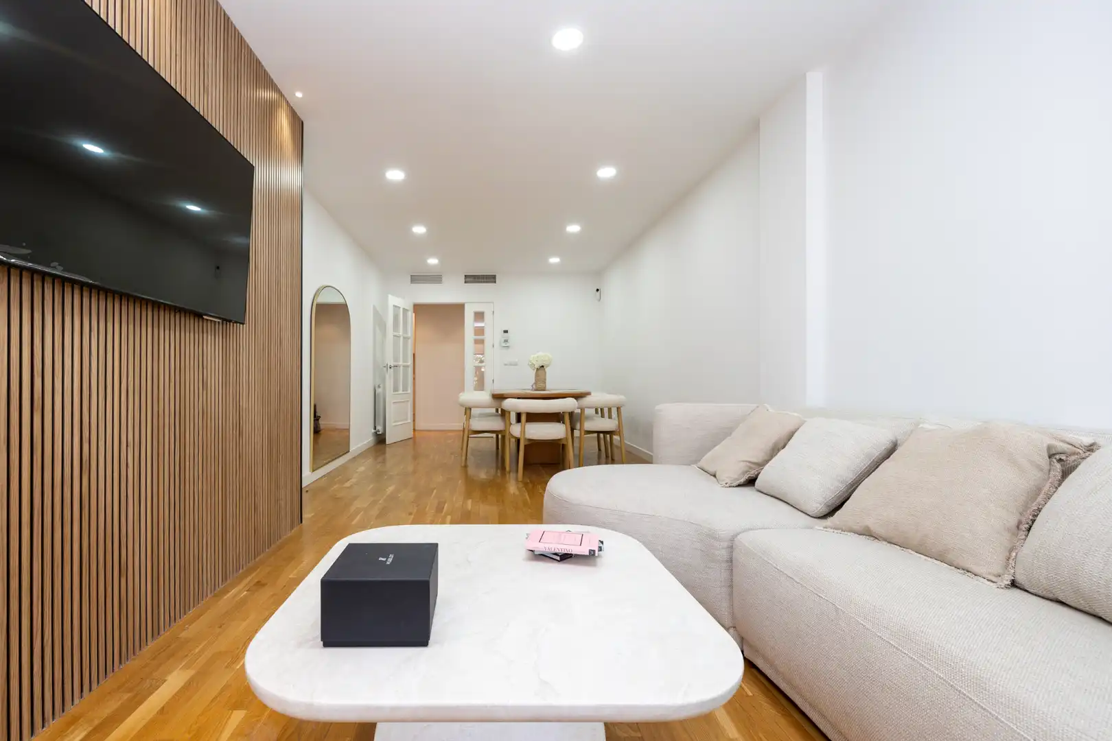Sala de estar de Piso de alquiler en Granada con Calefacción, Parquet y Terraza