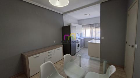 Foto 2 de Apartamento de alquiler en Avenida Elvas, Badajoz Capital
