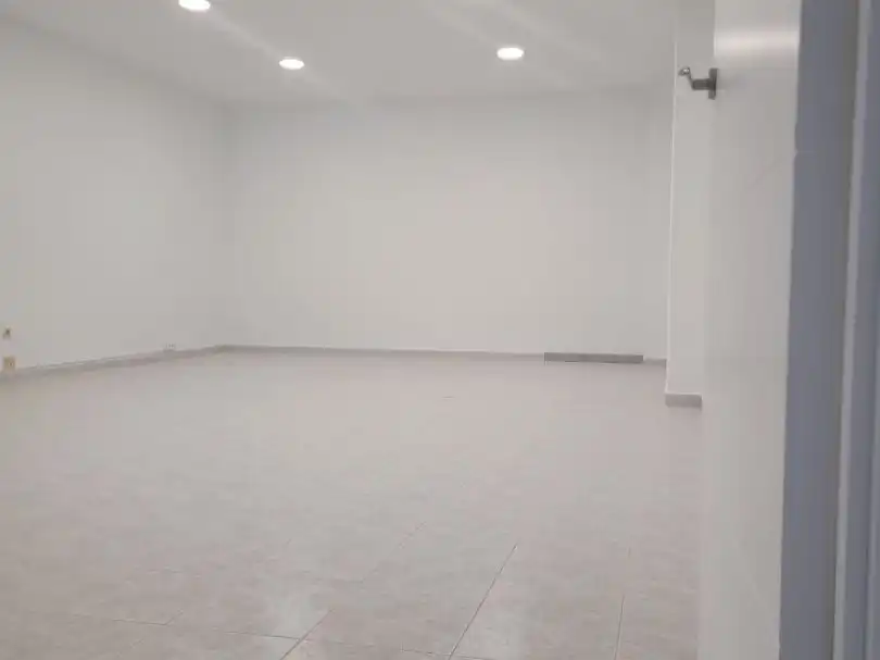 Local en venta en San Jorge / Sant Jordi con Terraza y Alarma