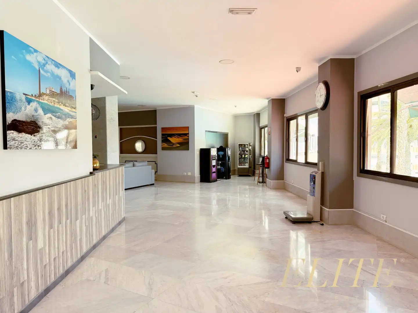 Estudio en venta en San Bartolomé de Tirajana con Terraza, Amueblado y Piscina comunitaria