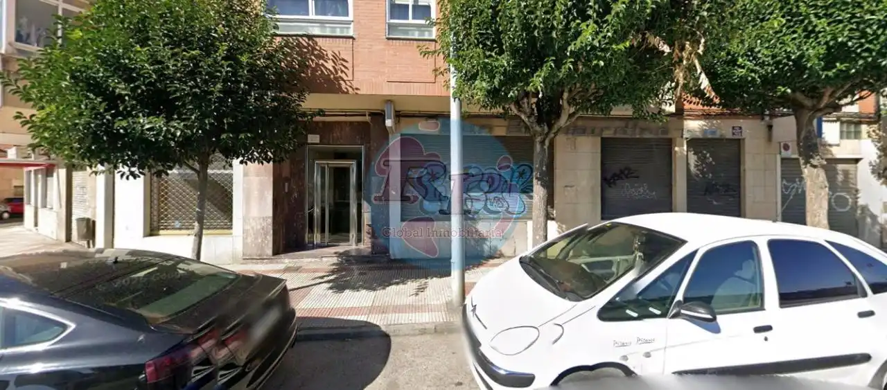 Local comercial en venda a Armunia