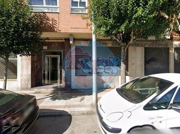 Local comercial en venda a Armunia