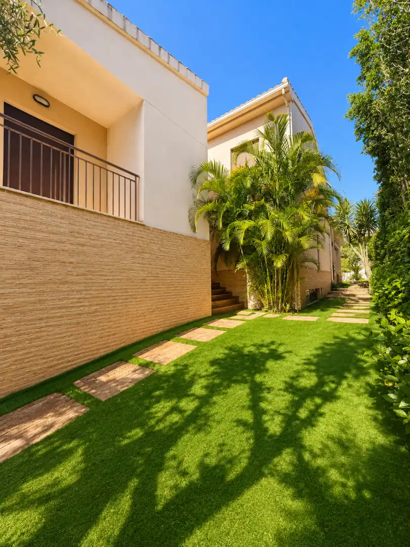 Exterior view of Detached homes for sale in Mutxamel  with Air Conditioner, Heating and Private garden