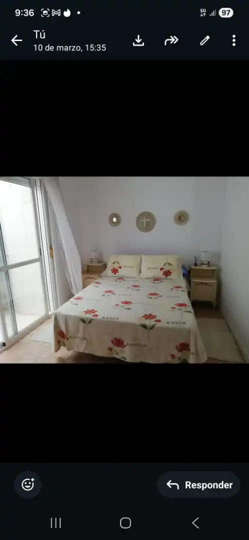 Habitación de Piso de alquiler en Almería con Amueblado