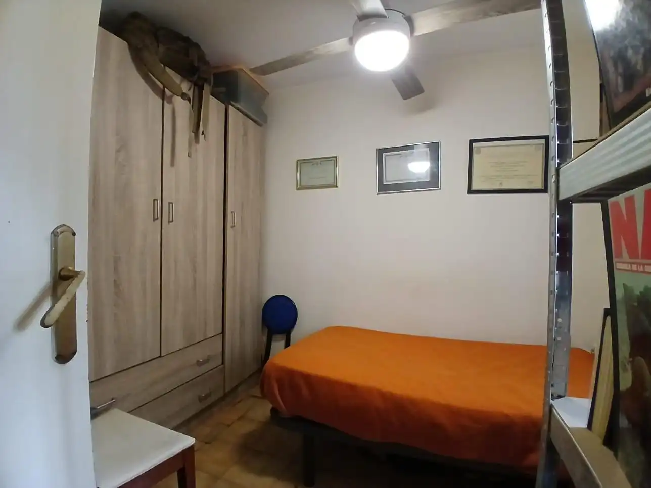 Habitación de Piso en venta en Terrassa con Alarma