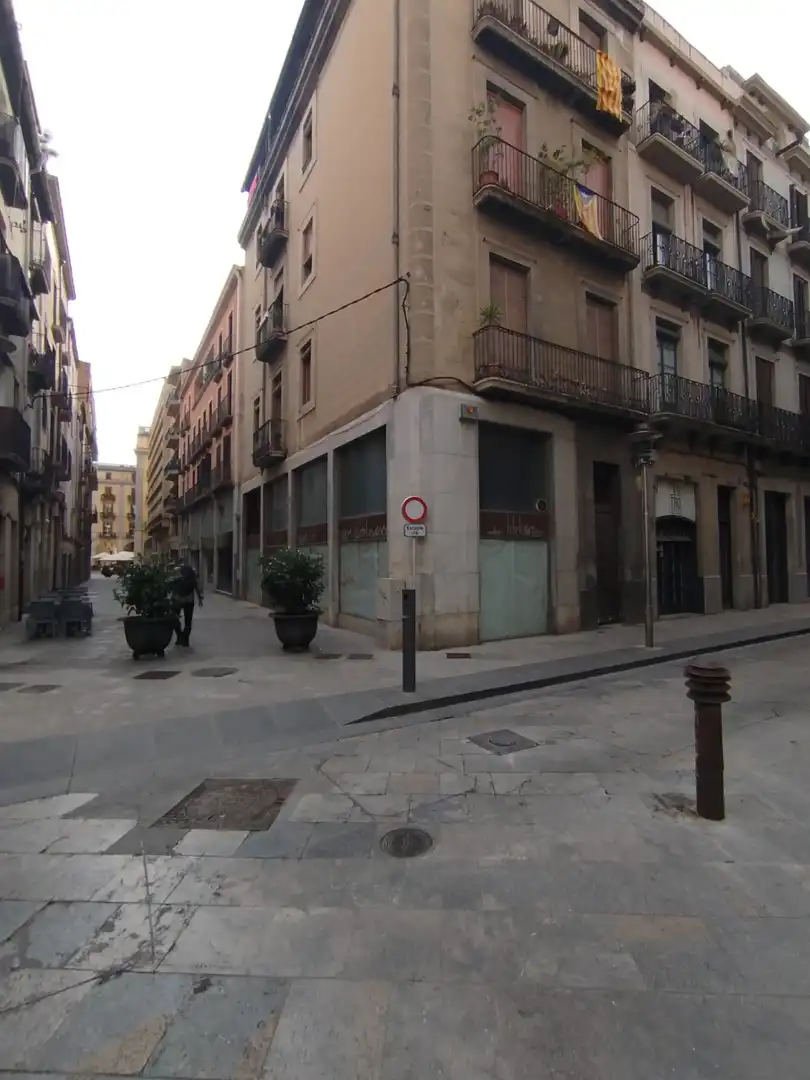 Local comercial en alquiler en NORD