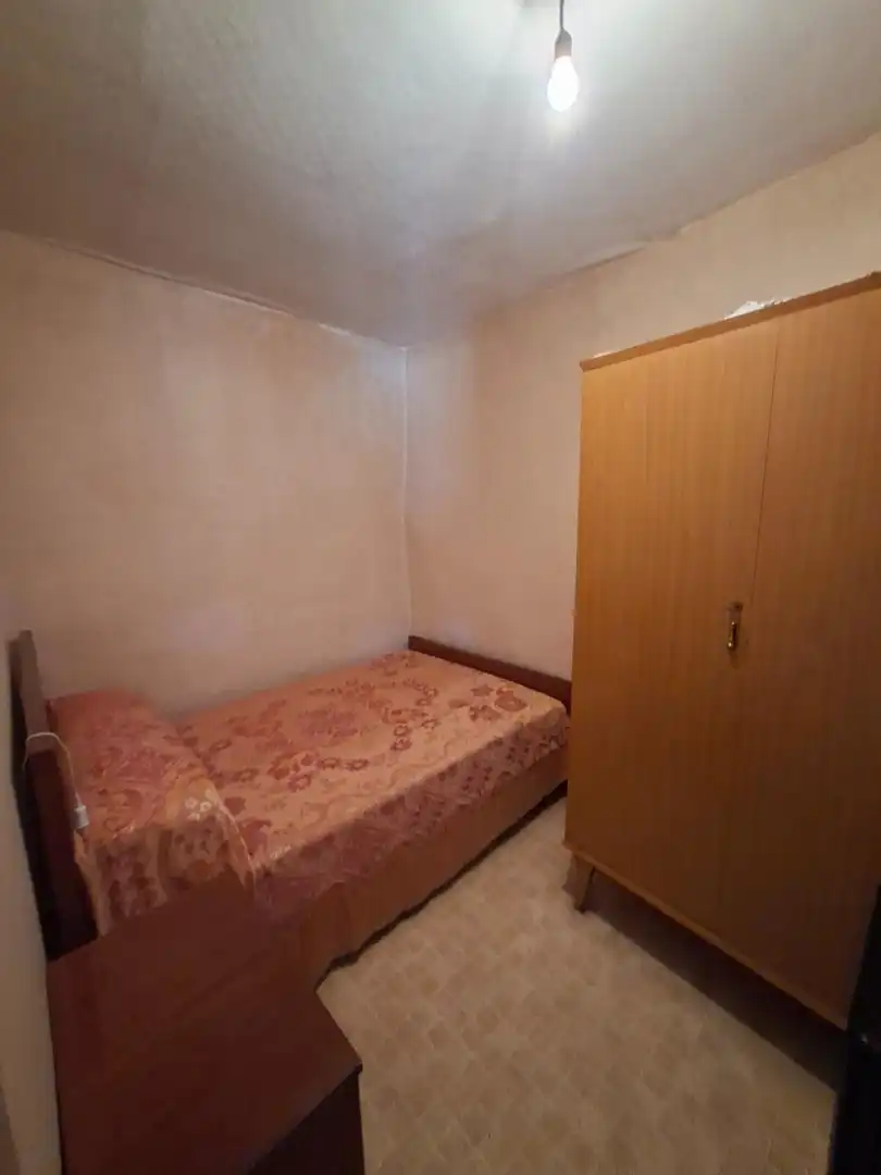 Habitación de Casa adosada en venta en Carucedo con Calefacción