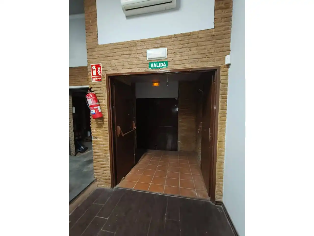 Local comercial en alquiler en Calle Julio Pellicer, imagen 5