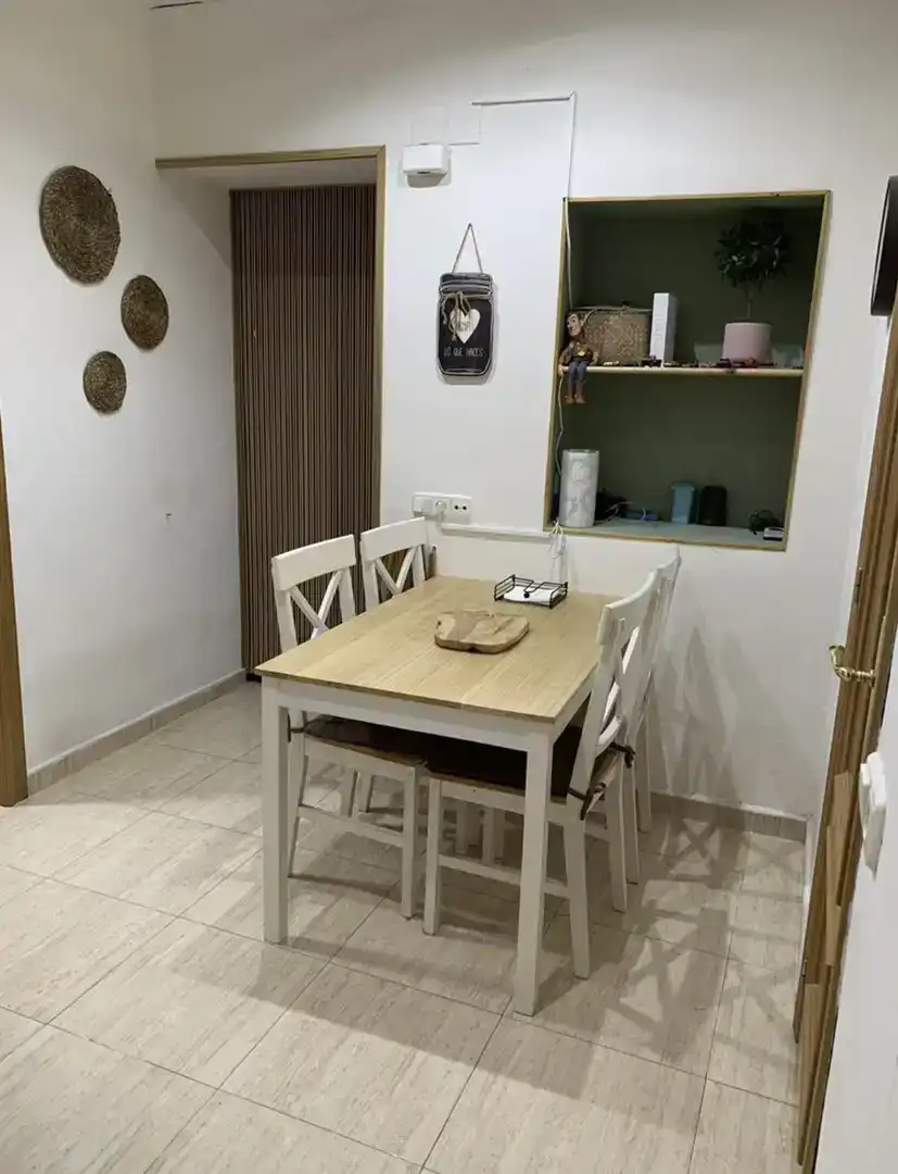 Comedor de Piso en venta en Carcaixent con Parquet y Amueblado