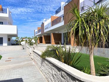 Apartment mit Pool zum Verkauf in Pilar de la Horadada ciudad