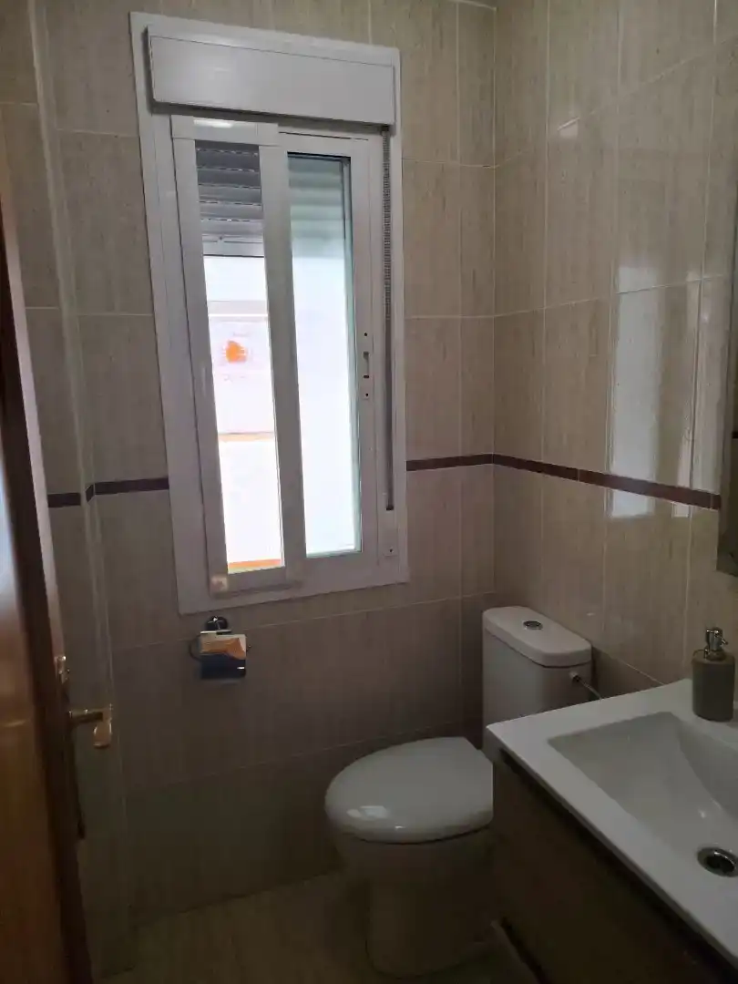 Baño de Casa adosada en venta en Brazatortas con Aire acondicionado y Trastero