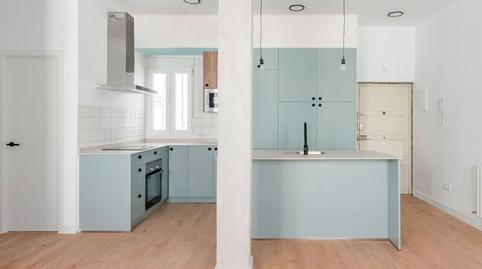 Foto 2 de Piso en venta en Calle Esteban Collantes, Pueblo Nuevo,  Madrid Capital