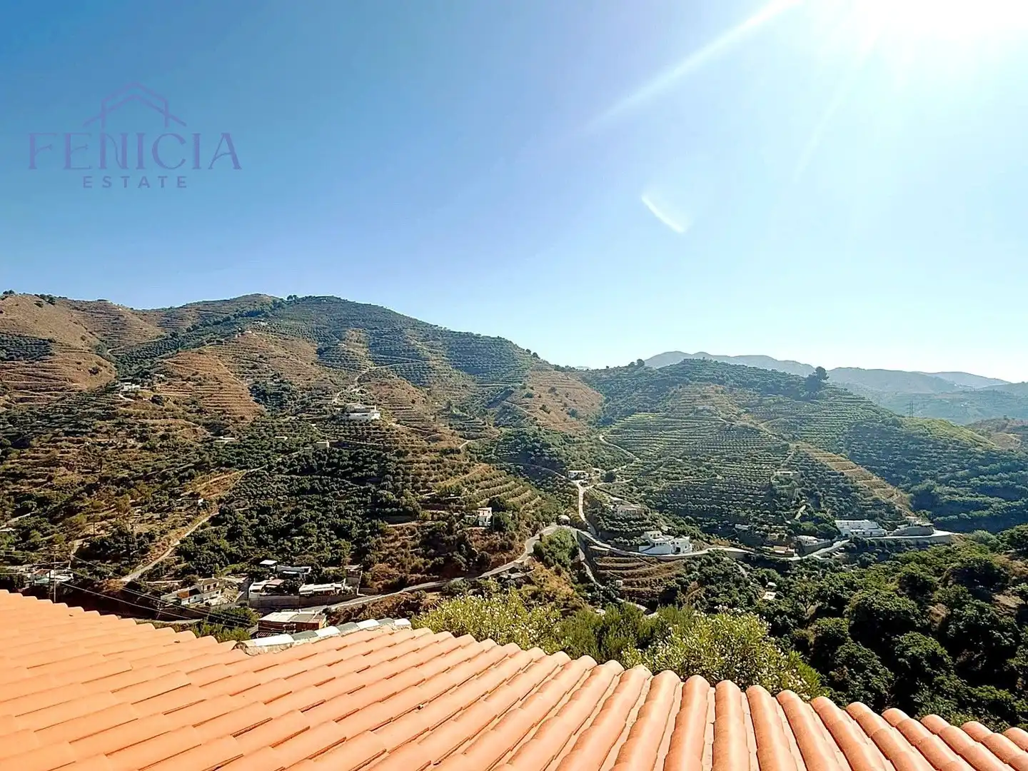Vista exterior de Casa o chalet en venta en Almuñécar con Terraza, Trastero y Piscina