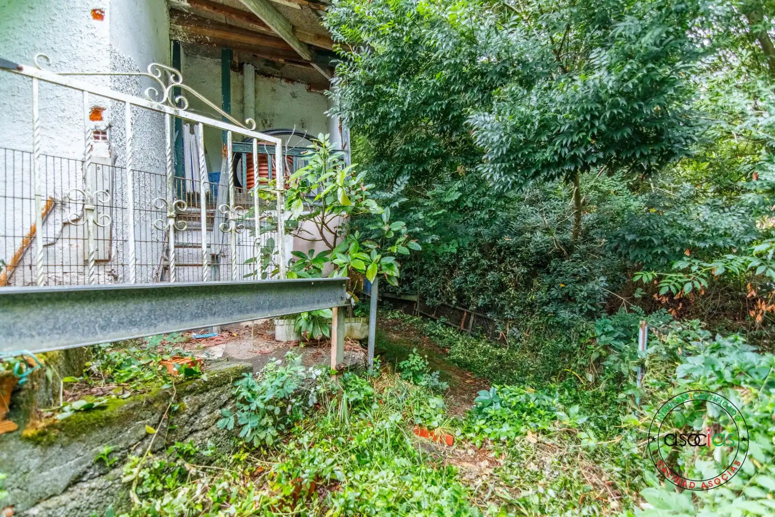 Jardí de Nau industrial en venda en Gijón 