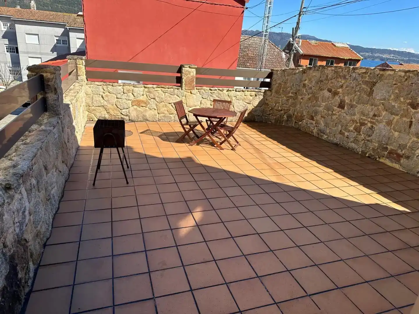 Terrasse von Wohnung zur Miete in Muros mit Möbliert