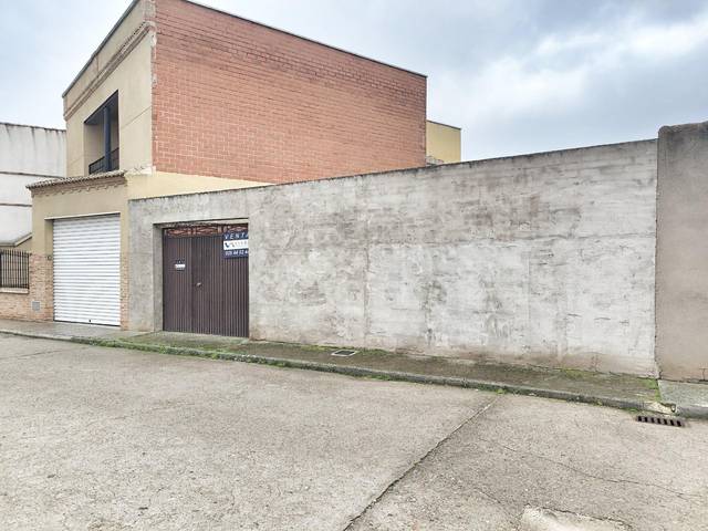 Terreno residencial en Venta en Calle Prolongación Desengaño, 11 en Argamasilla de Calatrava