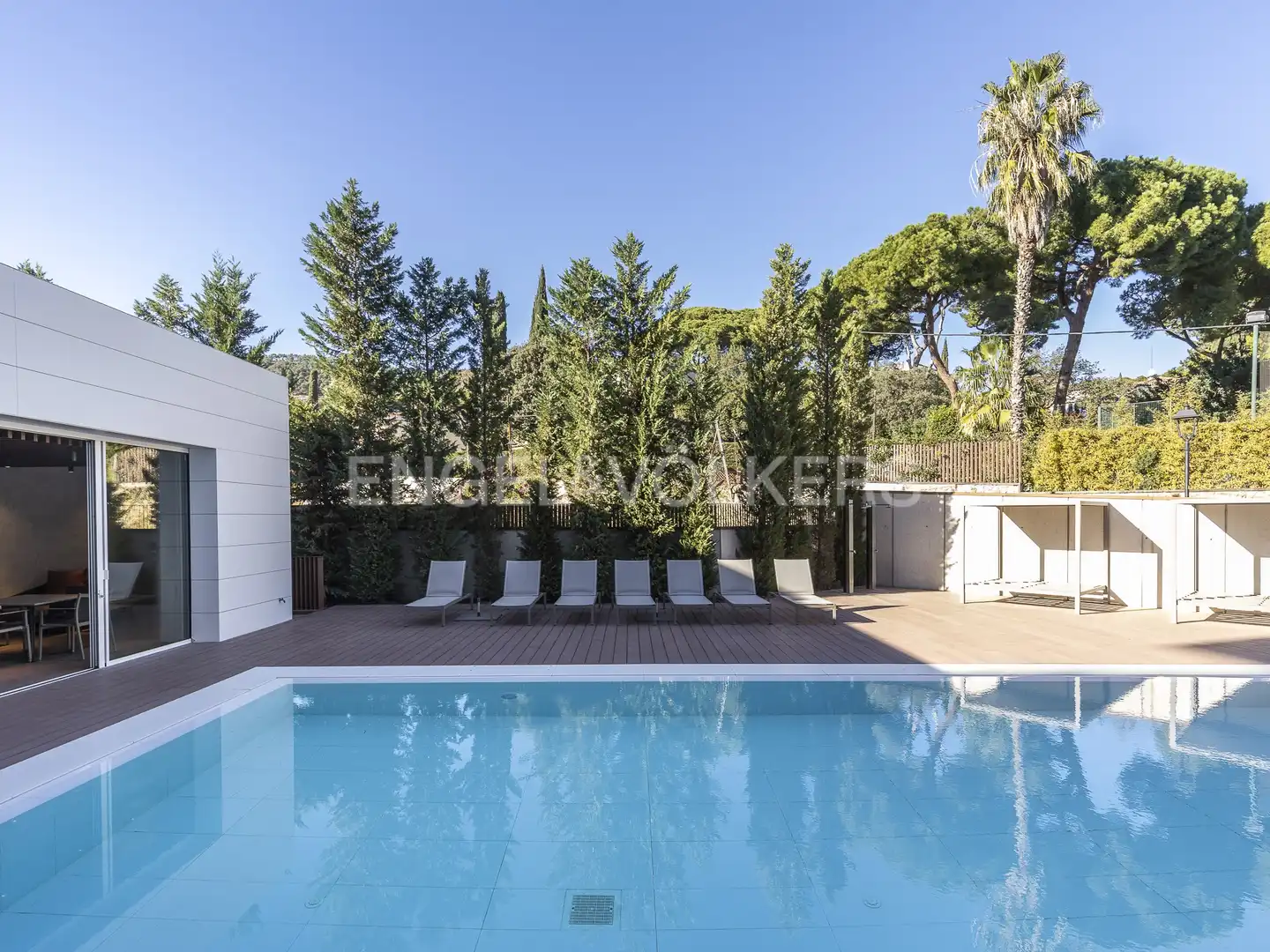 Vista exterior de Piso en venta en Barcelona con Aire acondicionado, Calefacción y Parquet