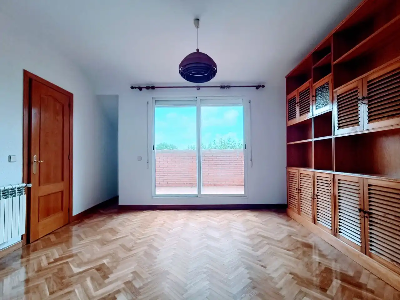Sala d'estar de Casa o xalet de lloguer en Villaviciosa de Odón amb Calefacció, Parquet i Forn