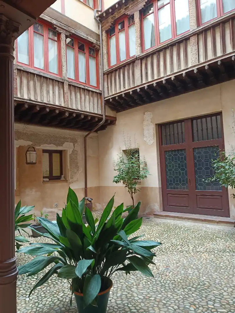 Außenansicht von Wohnung zum Verkauf in Toledo mit Privatgarten