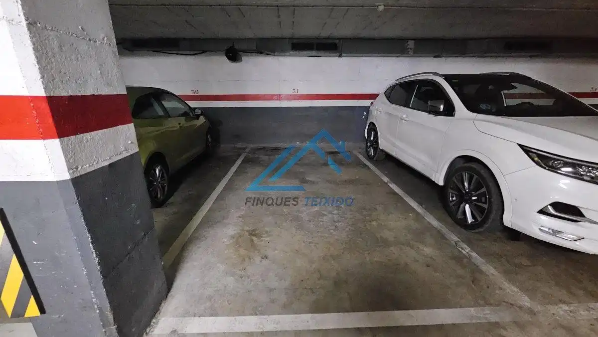 Einzelparkplatz zum Verkauf in Carrer del Montsant, imagen 4