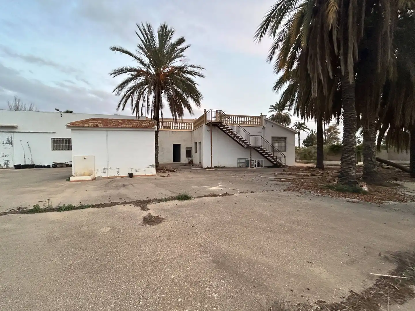 Vista exterior de Casa adosada en venta en Elche / Elx con Terraza