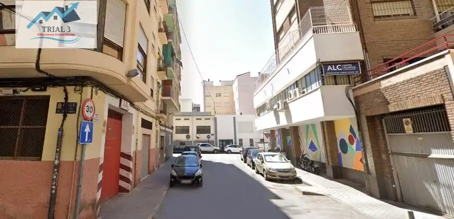Piso en venta en Calle PARRANDA