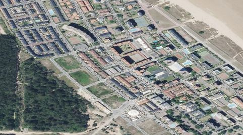 Foto 3 de Piso en venta en Avenida Libertad, Zona Playa, Laredo