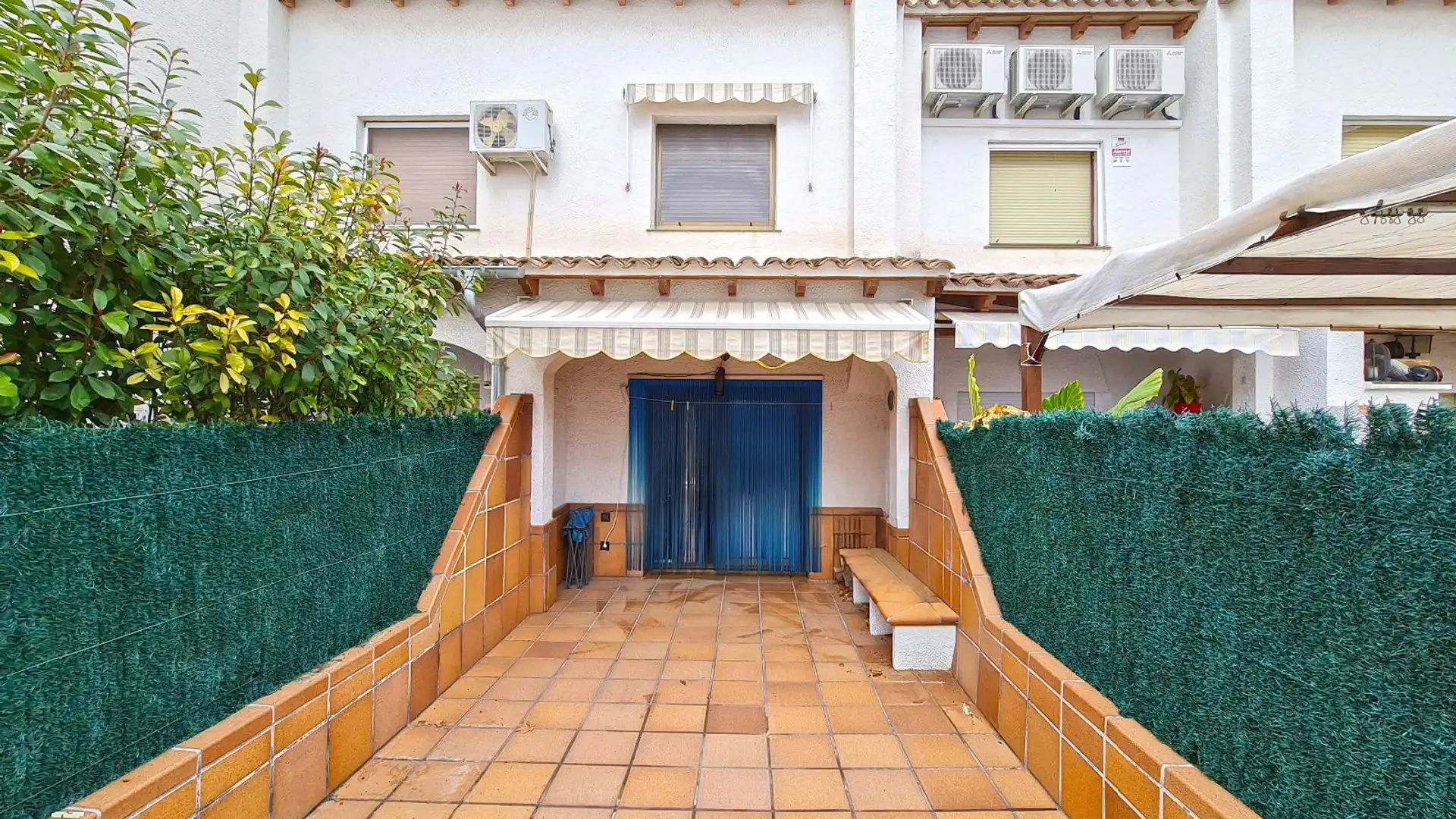 Einfamilien-Reihenhaus zur Miete in BOIX, 12, Sant Salvador