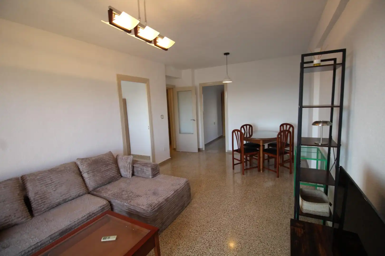 Flat for rent in Calle Palencia, , 11, Barrio de Zaidín