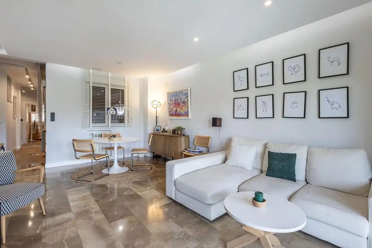 Wohnzimmer von Wohnung zur Miete in Granada mit Heizung und Terrasse