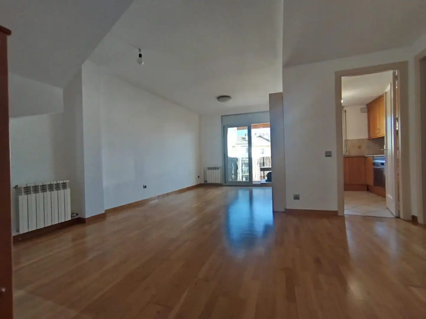 Sala d'estar de Dúplex en venda en Sant Cugat del Vallès amb Aire condicionat, Calefacció i Parquet