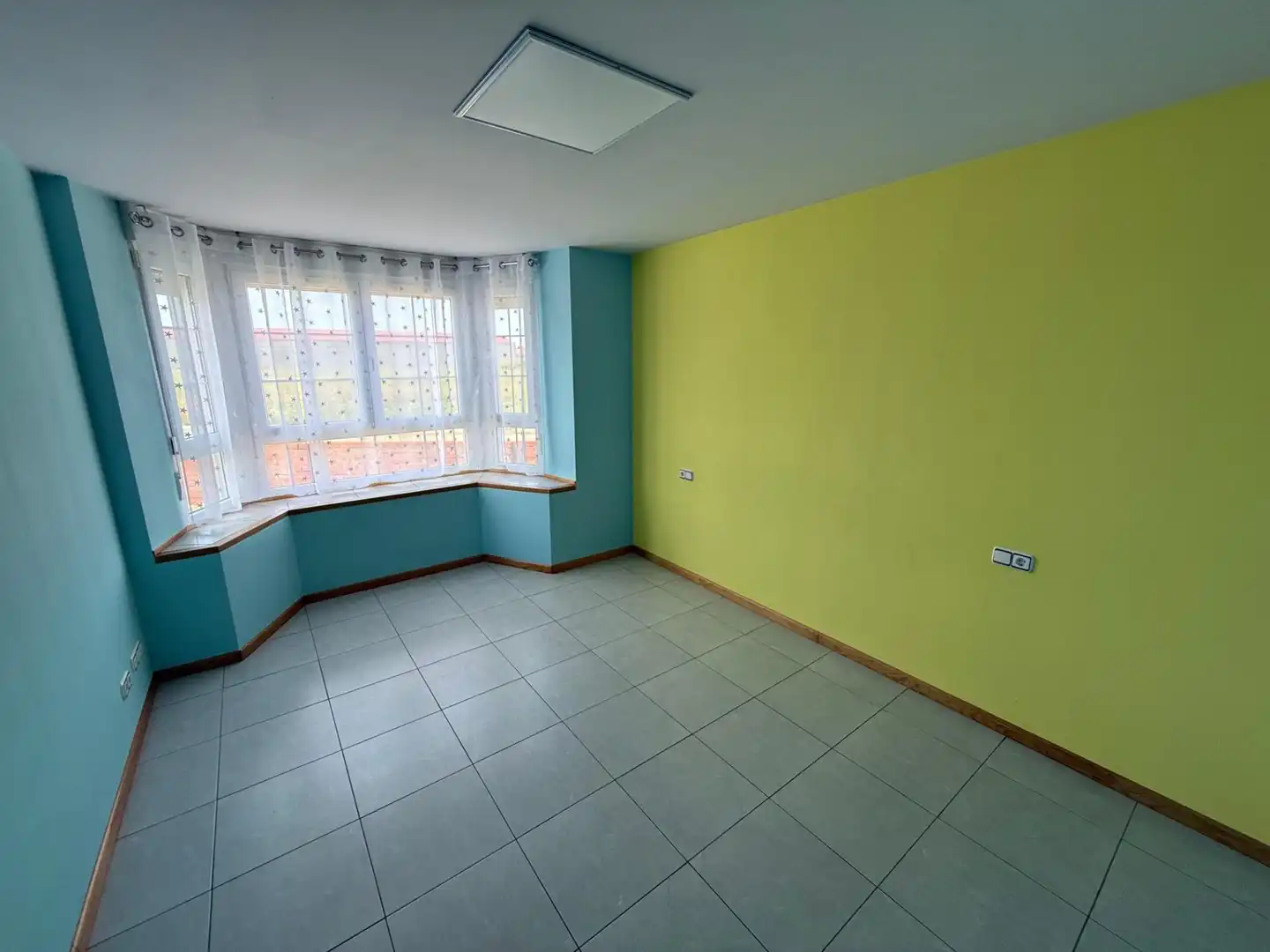 Habitación de Casa o chalet en venta en Sanchonuño con Calefacción, Jardín privado y Trastero