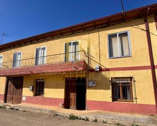 Vista exterior de Casa o xalet en venda en San Adrián del Valle