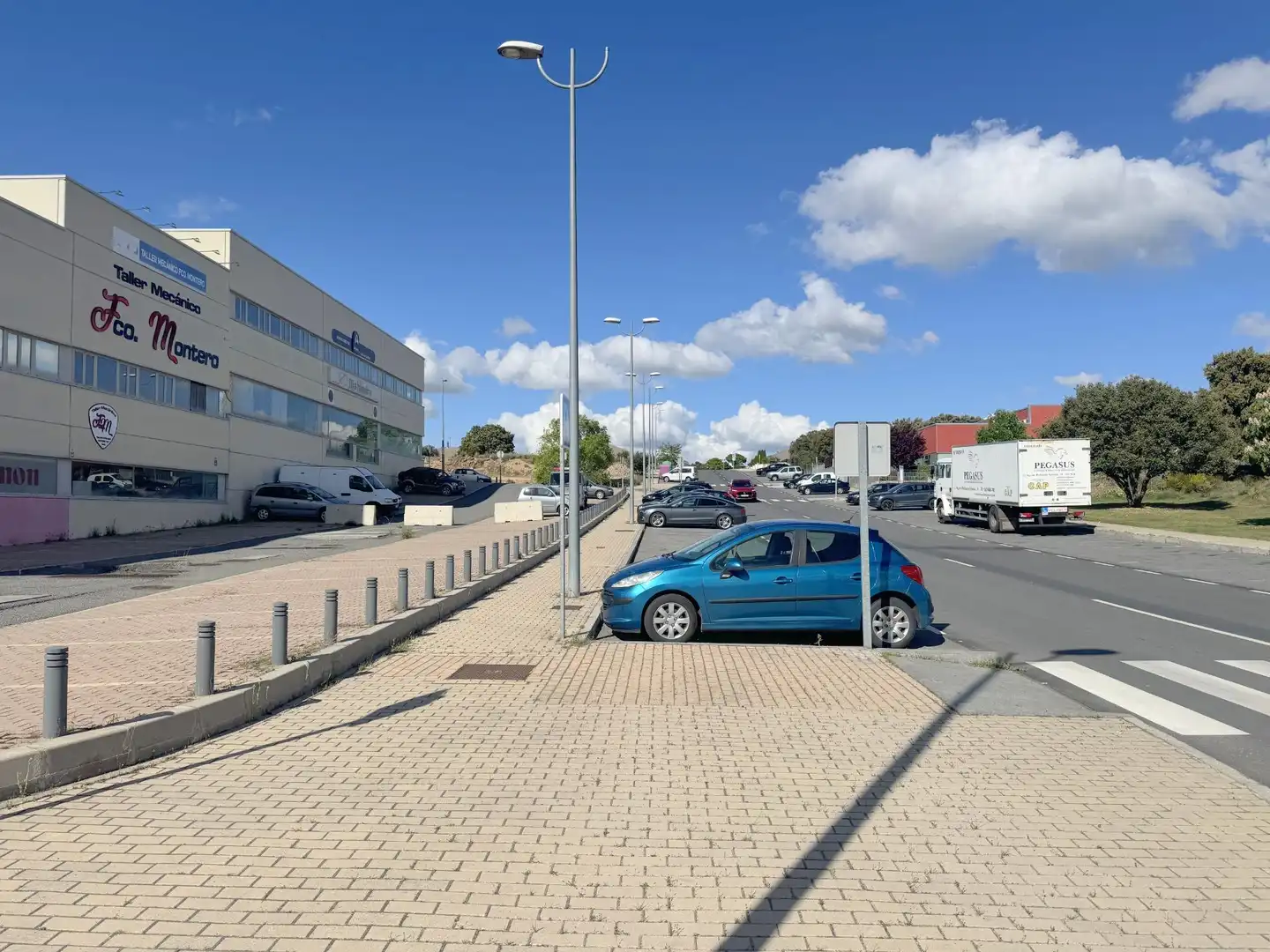Aparcament de Nau industrial en venda en Murcia